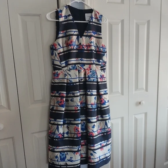 L.K. Bennett London Poppy Classic V Neck Dress 8 - Picture 8 of 12